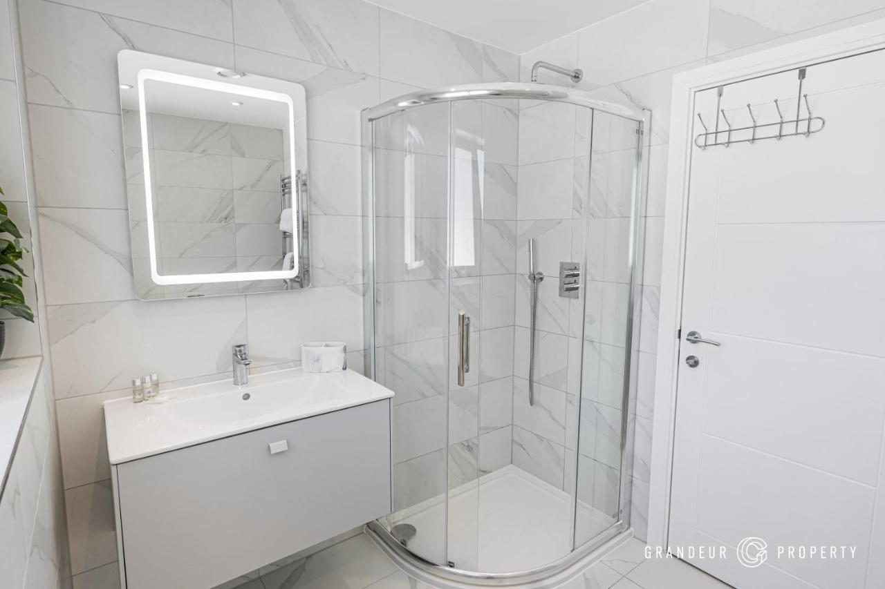 Carbery Lux By Grandeur Property Bournemouth Exteriör bild