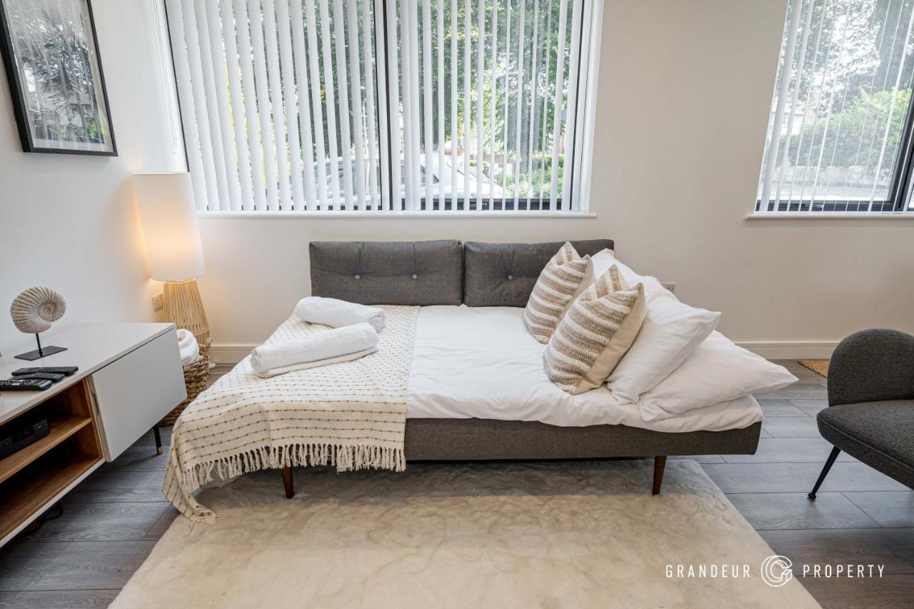 Carbery Lux By Grandeur Property Bournemouth Exteriör bild