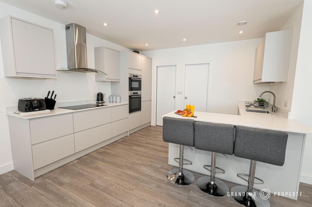 Carbery Lux By Grandeur Property Bournemouth Exteriör bild